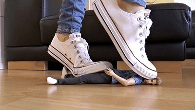 Little Man Gets Dismantled Under Giantess’ Converse