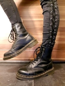 Doc’martens Boots Photoset